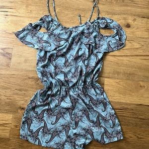 Never Worn! Summer romper!